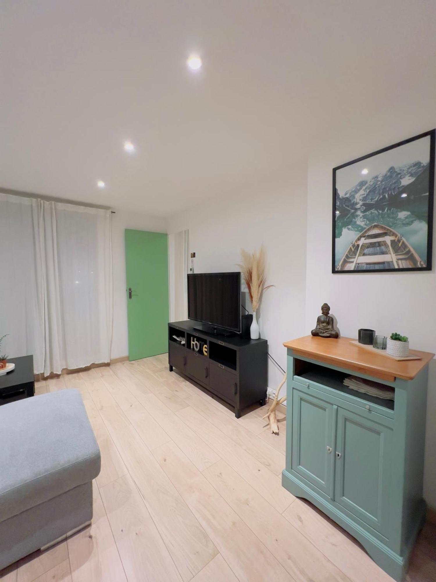 Superbe T3 Sejour Marseille Clim 2 Balcons Timone Apartment Exterior photo